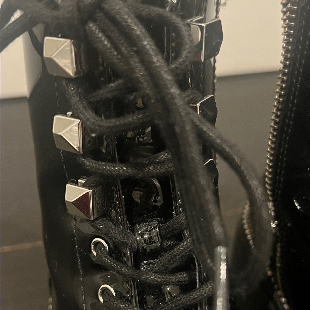 Michael Kors Black Patent leather Lace-Up Boots Size 5 - Picture 13 of 13